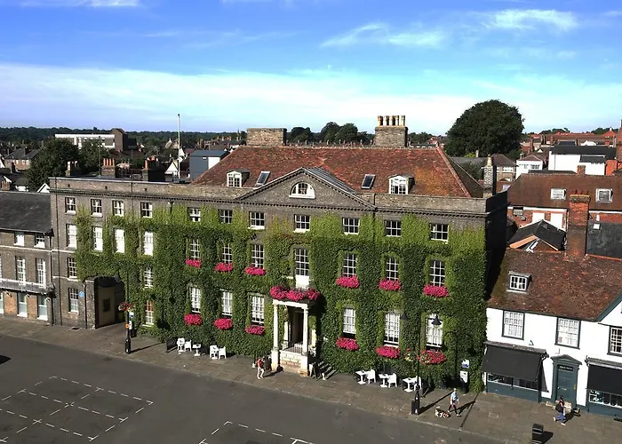 Angel Hotel